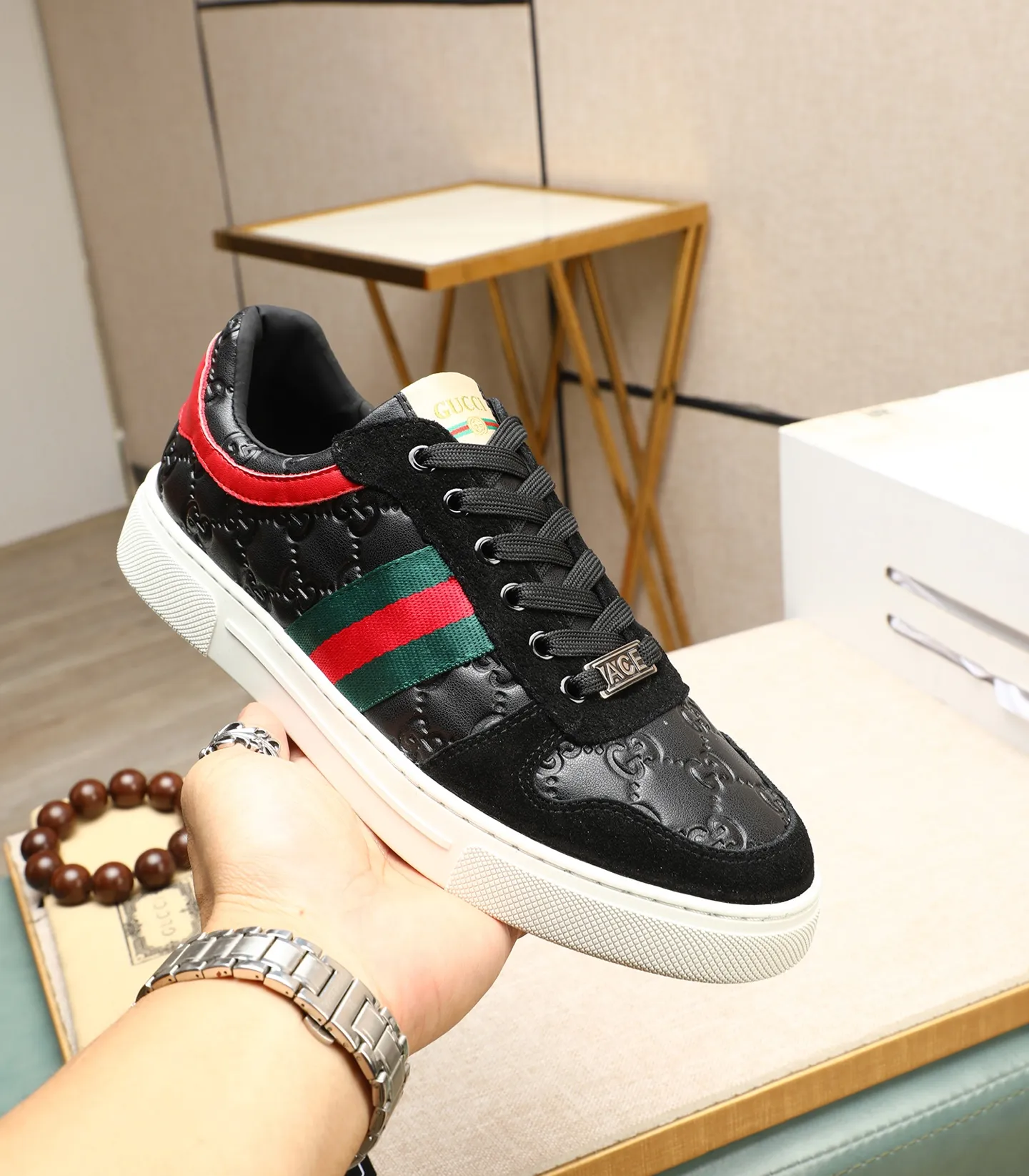 Men's men's shoes💰440 GUCCI🔍🔍2025 latest model Available at the counter at the same time, original calfskin imported from Italy, genuine leather lining, (high-end, extravagant, and classy) with exquisite workmanship, soles: original soles specially provided by the original factory, ⚠Exclusive double-layer movable molded soles are super comfortable⚠, real photos🎬The real ones are better🔍🔍"High quality·Follow the order" code number 39-44 (38 45 46 customized)